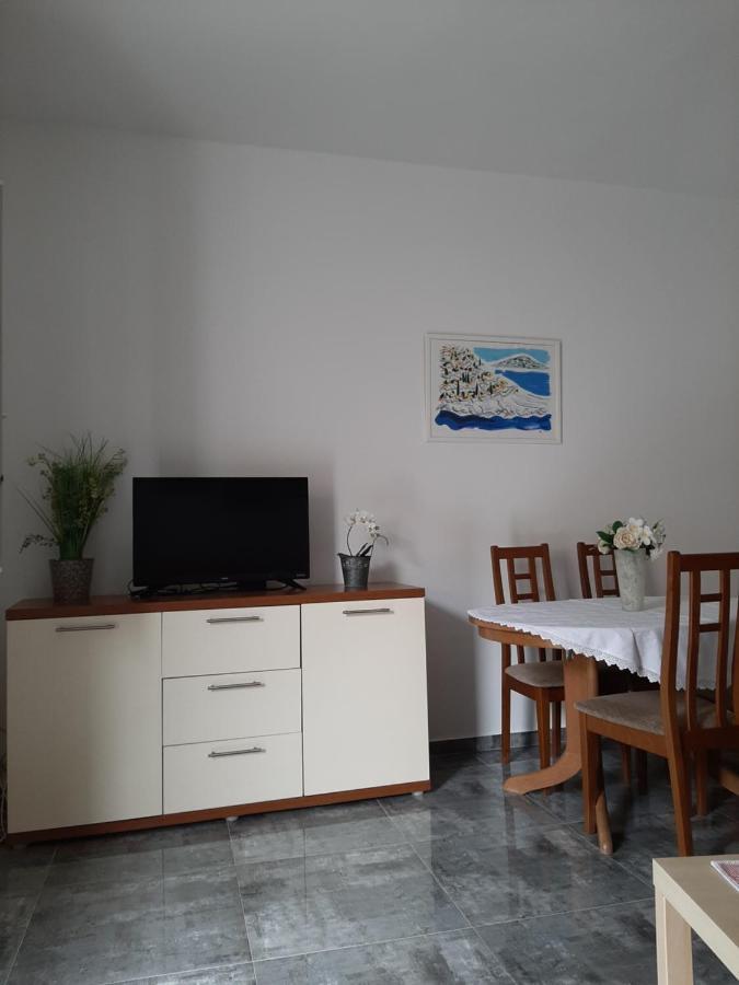 Cvita Apartment Водице Экстерьер фото